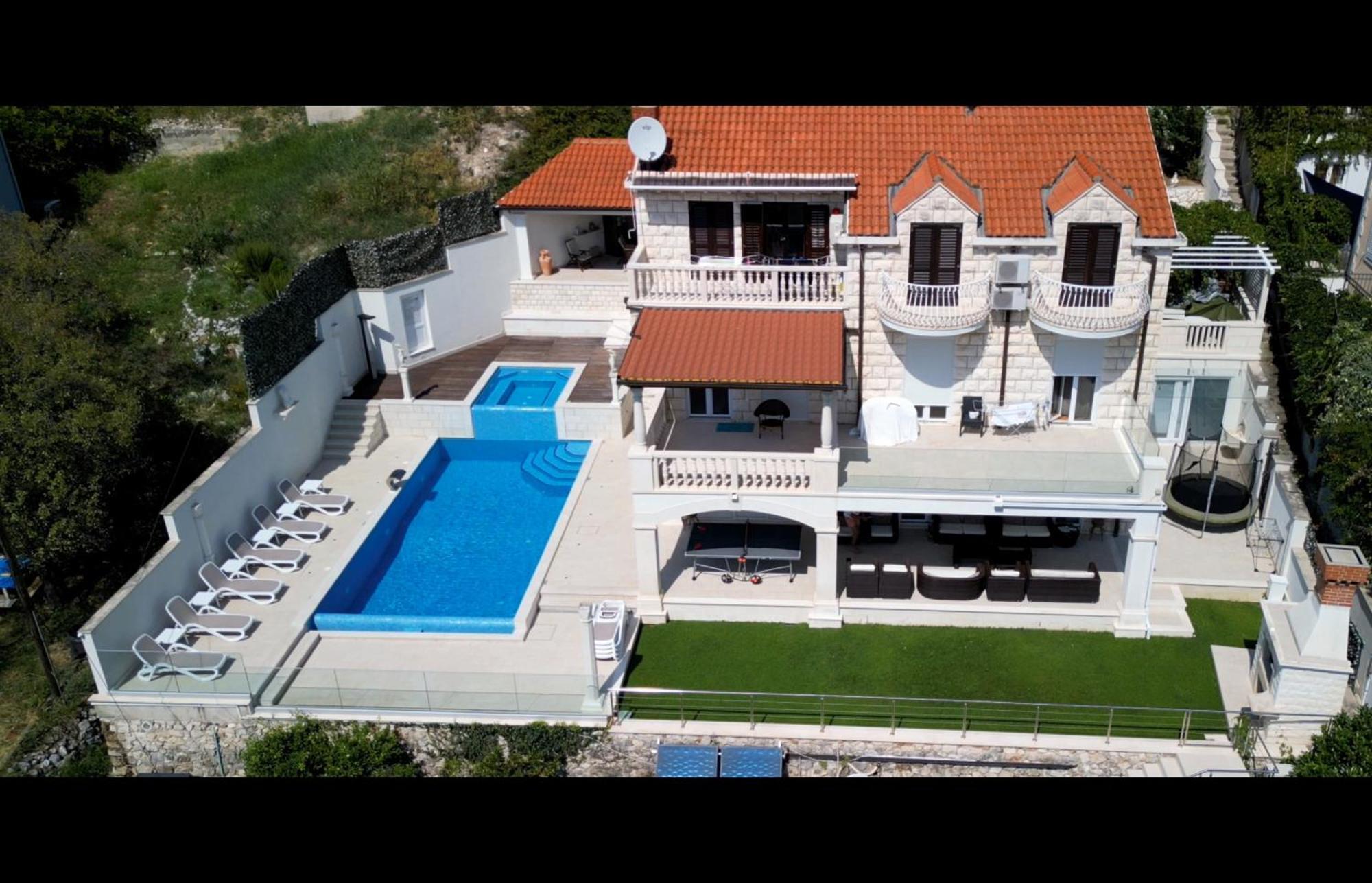 Villa Arion *
